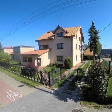 Apartamenty, mieszkanie na wynajem  Świdnik Zewnętrze zdjęcie